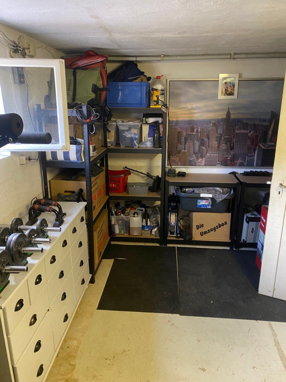 Hobbyraum Doppelhaush�lfte Renningen