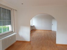 Wohnen/Essen 1 EG-Wohnung in Aidlinger Villa