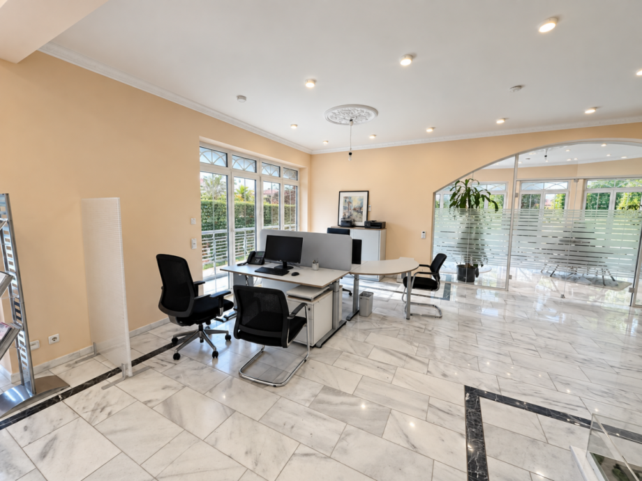 B�ro B�rohaus Aidlingen