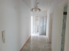 Flur EG-Wohnung in Aidlinger Villa