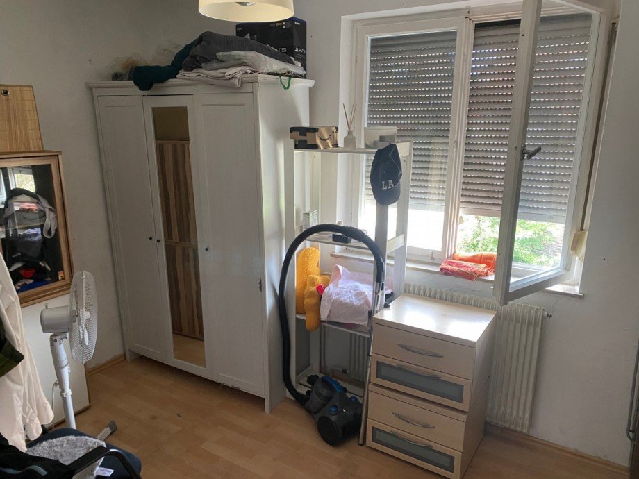 Zimmer Doppelhaush�lfte Renningen