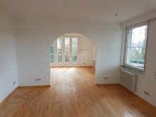 Wohnen/Essen 2 EG-Wohnung in Aidlinger Villa